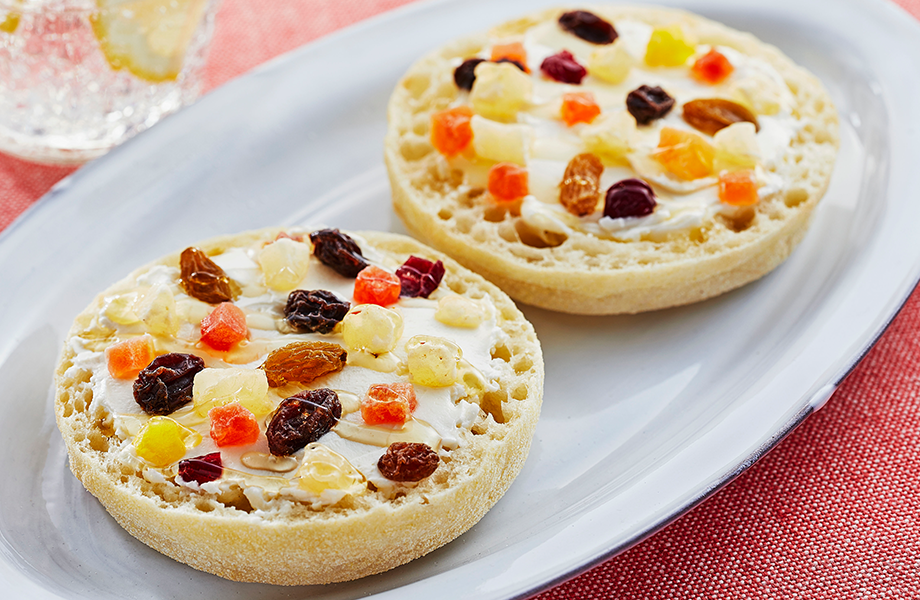 クリームチーズとドライフルーツのマフィン