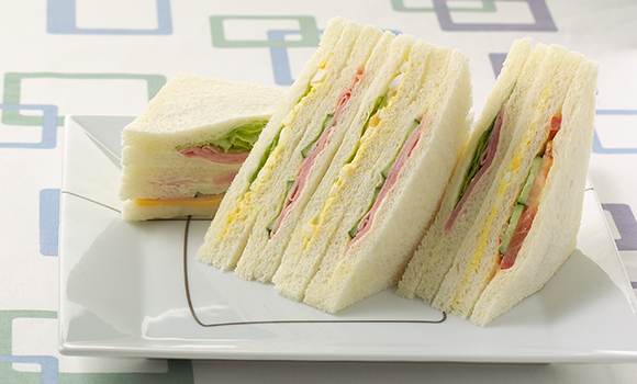 おにぎり・サンドイッチ